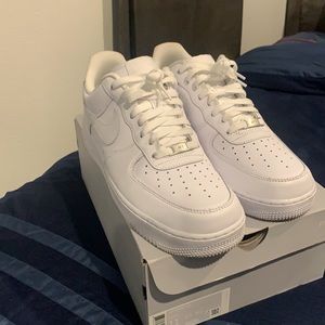 Size 11 Airforce One’s